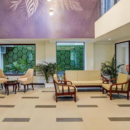 Hotel O Parkinn Gurgaon Zewnętrze zdjęcie